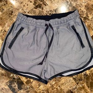Lululemon shorts!